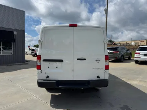 More photos of 2020 NISSAN NV 2500 S at Carolina Auto Finance, NC