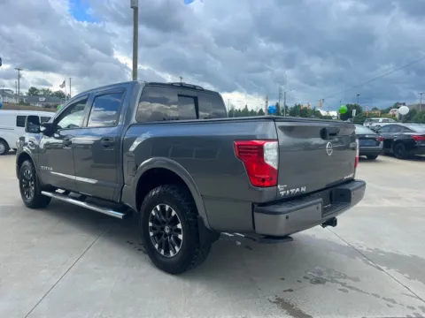 More photos of 2017 NISSAN TITAN PRO-4X at Carolina Auto Finance, NC