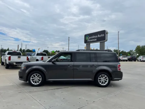 Photos of 2018 FORD FLEX SE for sale in Forest City, NC at Carolina Auto Finance