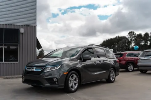 Gray 2018 HONDA ODYSSEY EXL for sale in Forest City, NC