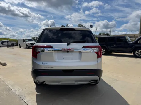 More photos of 2020 GMC ACADIA SLT at Carolina Auto Finance, NC