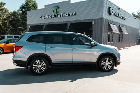 More photos of 2017 HONDA PILOT EXL at Carolina Auto Finance, NC
