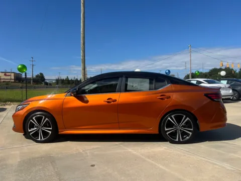 More photos of 2023 NISSAN SENTRA SR at Carolina Auto Finance, NC