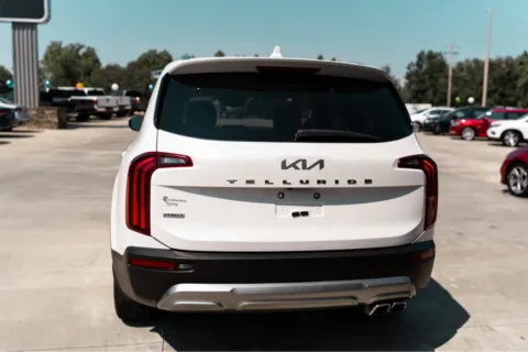 More photos of 2022 KIA TELLURIDE EX at Carolina Auto Finance, NC