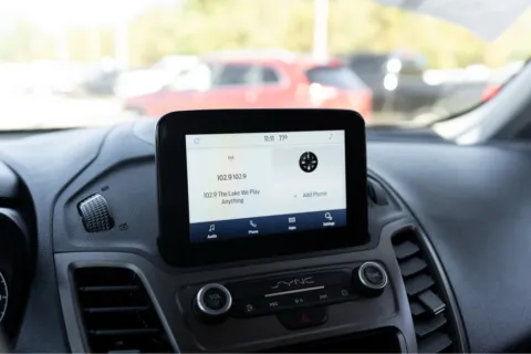 More photos of 2021 FORD TRANSIT CONNECT XLT at Carolina Auto Finance, NC