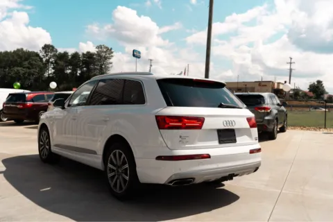 More photos of 2018 AUDI Q7 PRESTIGE at Carolina Auto Finance, NC