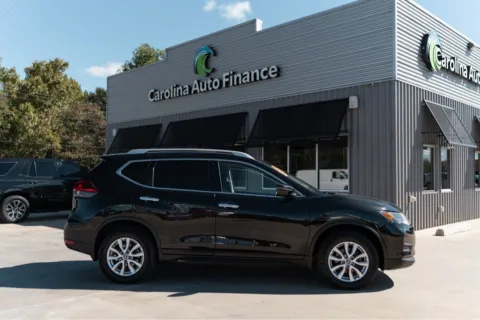 More photos of 2018 NISSAN ROGUE SV at Carolina Auto Finance, NC