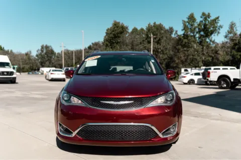 More photos of 2018 CHRYSLER PACIFICA TOURING L at Carolina Auto Finance, NC