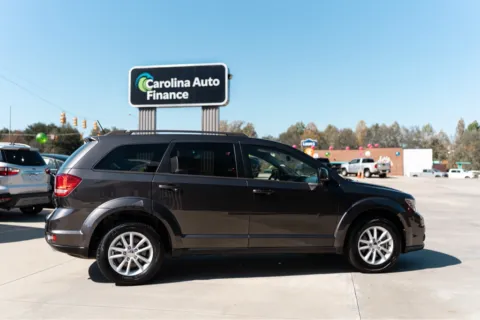 More photos of 2017 DODGE JOURNEY SXT at Carolina Auto Finance, NC