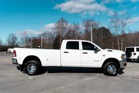 More photos of 2021 RAM 3500 TRADESMAN at Carolina Auto Finance, NC