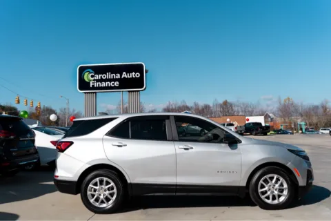 More photos of 2022 CHEVROLET EQUINOX LS at Carolina Auto Finance, NC