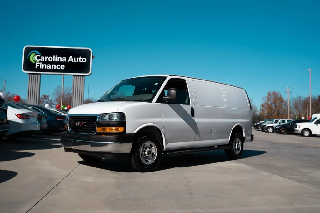 2018 GMC Savana Cargo
