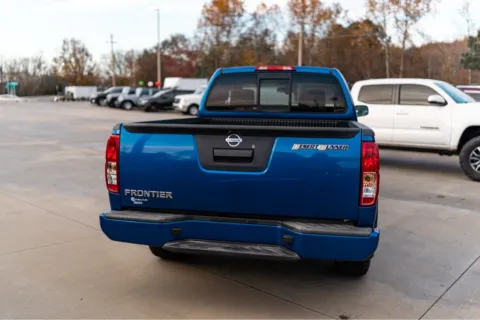 More photos of 2013 NISSAN FRONTIER SV at Carolina Auto Finance, NC