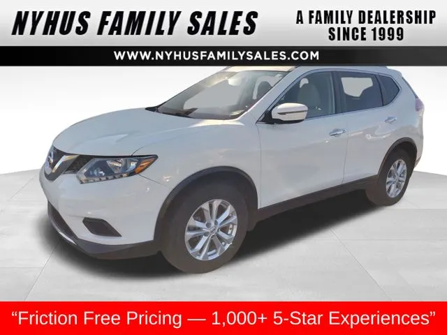 White 2016 Nissan Rogue SV for sale in Perham, MN