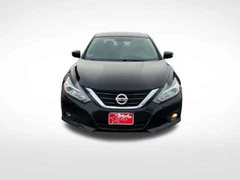 Photos of 2016 Nissan Altima 2.5 SL for sale in Perham, MN at Nyhus Family Sales