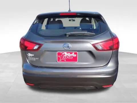 More photos of 2017 Nissan Rogue Sport S at Nyhus Family Sales, MN