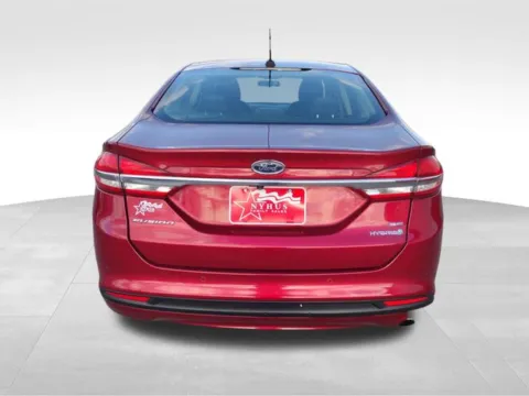 More photos of 2018 Ford Fusion Hybrid SE at Nyhus Family Sales, MN