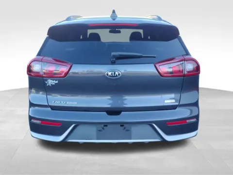 More photos of 2018 Kia Niro EX at Nyhus Family Sales, MN