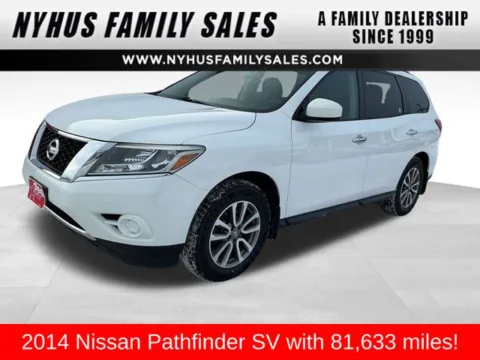 White 2014 Nissan Pathfinder SV for sale in Perham, MN