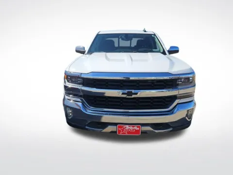 More photos of 2018 Chevrolet Silverado 1500 LTZ at Nyhus Family Sales, MN