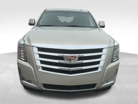 More photos of 2017 Cadillac Escalade Premium Luxury at Nyhus Family Sales, MN