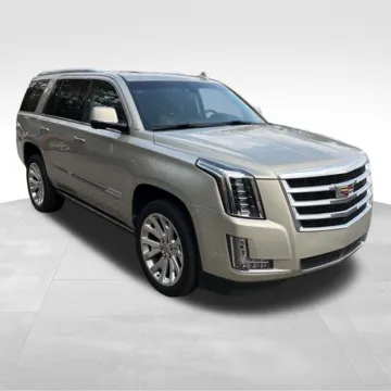 More photos of 2017 Cadillac Escalade Premium Luxury at Nyhus Family Sales, MN