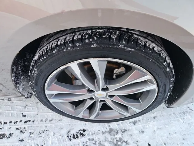 Chevrolet Malibu photo 14