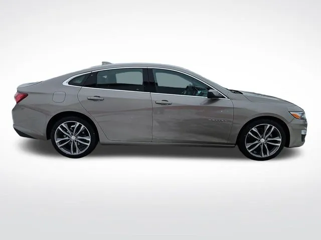 Chevrolet Malibu photo 9