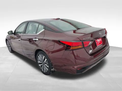 More photos of 2024 Nissan Altima 2.5 SV at Nyhus Family Sales, MN