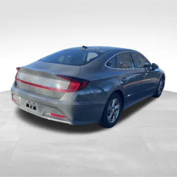 More photos of 2020 Hyundai Sonata SE at Nyhus Family Sales, MN