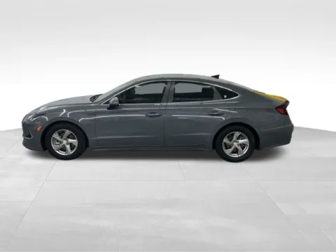 More photos of 2020 Hyundai Sonata SE at Nyhus Family Sales, MN