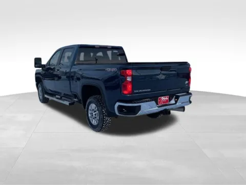 More photos of 2022 Chevrolet Silverado 2500HD LT at Nyhus Family Sales, MN