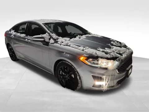 More photos of 2020 Ford Fusion SE at Nyhus Family Sales, MN