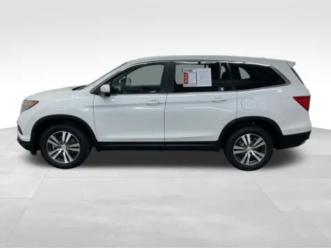More photos of 2017 Honda Pilot EX-L at Nyhus Family Sales, MN