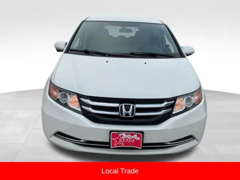 Photos of 2016 Honda Odyssey SE for sale in Perham, MN at Nyhus Family Sales