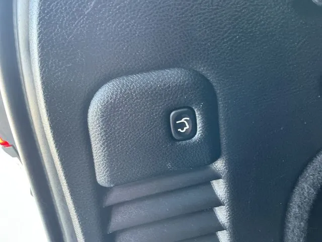 Jeep Grand Cherokee photo 48