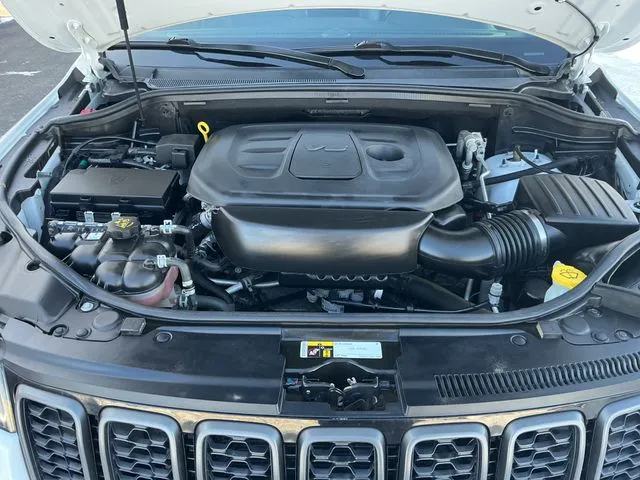 Jeep Grand Cherokee photo 52