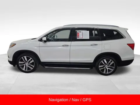 More photos of 2016 Honda Pilot Touring at Nyhus Family Sales, MN