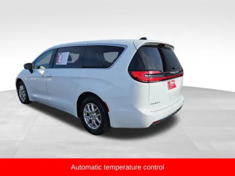 More photos of 2023 Chrysler Pacifica Touring L at Nyhus Family Sales, MN