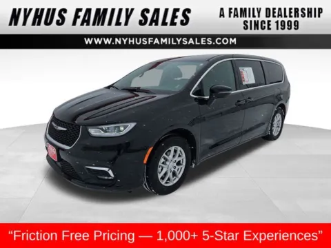 Black 2025 Chrysler Pacifica Select for sale in Perham, MN