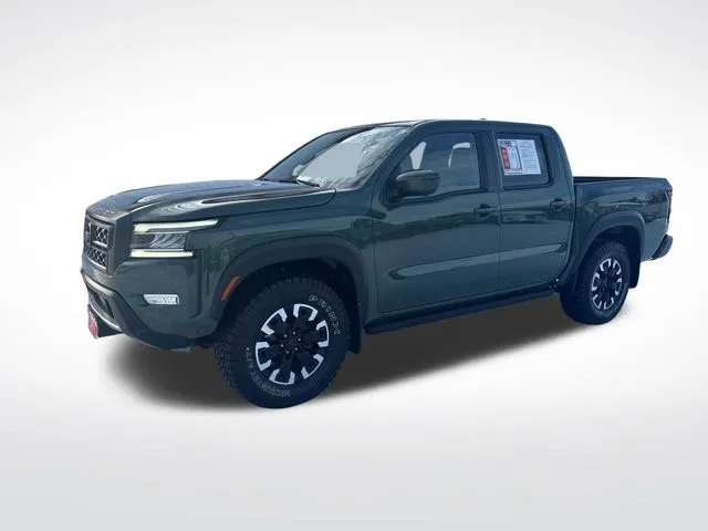 2023 Nissan Frontier PRO-4X Crew Cab 4X4's photo