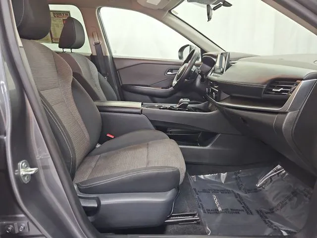 Nissan Rogue photo 23