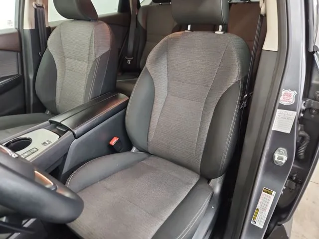 Nissan Rogue photo 36