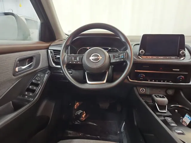 Nissan Rogue photo 29