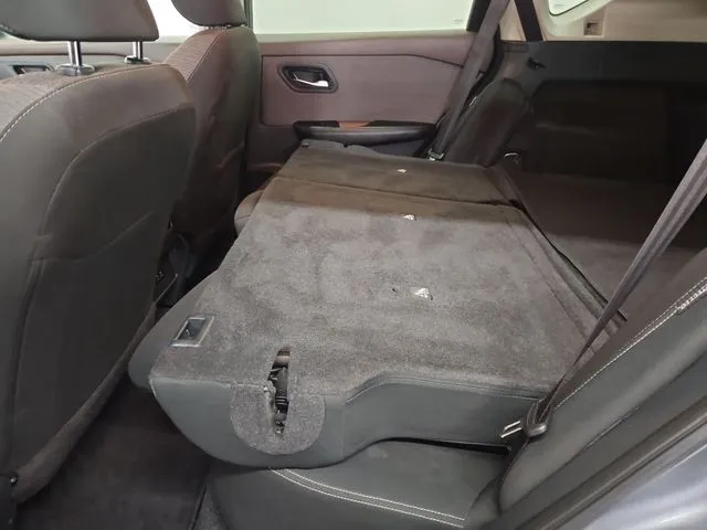 Nissan Rogue photo 40