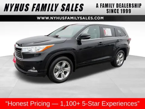 Black 2016 Toyota Highlander Limited for sale in Perham, MN
