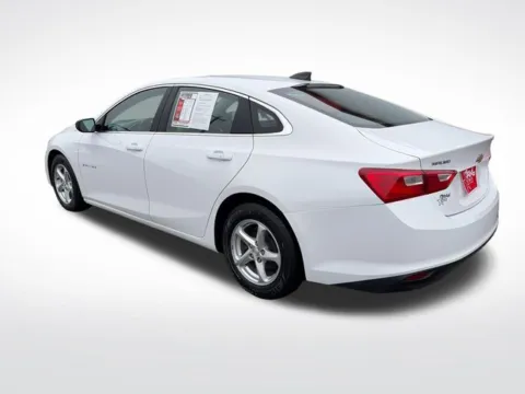 More photos of 2018 Chevrolet Malibu LS at Nyhus Family Sales, MN