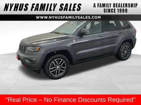 Gray 2017 Jeep Grand Cherokee Trailhawk for sale in Perham, MN