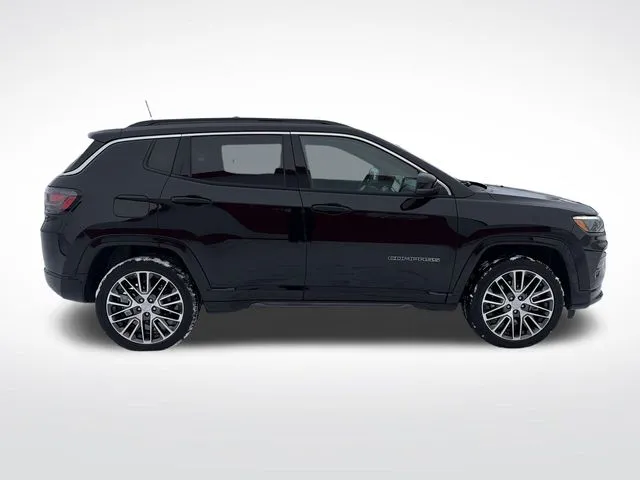 Jeep Compass photo 10
