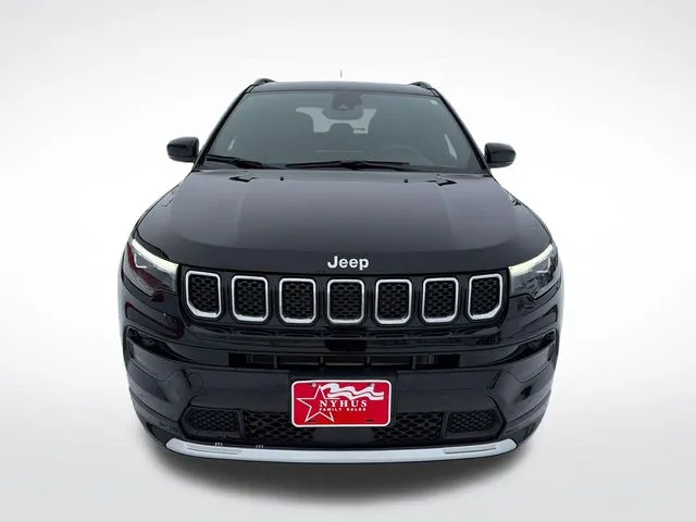 Jeep Compass photo 2
